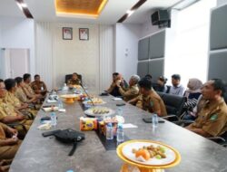 Pimpin Rapat Pemantapan Kartu Lansia, Bupati Lutim Targetkan Program Tepat Sasaran