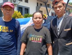 Launching Kartu Lansia di Wasuponda, Umar Rauf dan Amin Lasampa Kejutkan Petani dengan Penyerahan Combine dari Pemda