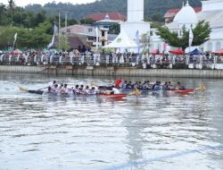 Perahu Naga Hari Jadi ke-23 Lutim Sukses Digelar, Juara Dapat Bonus dari Bupati