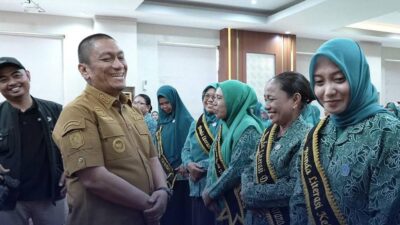 Pengukuhan Bunda Literasi Kecamatan dan Desa, Bupati Irwan: Jadilah Penggerak Gerakan Literasi